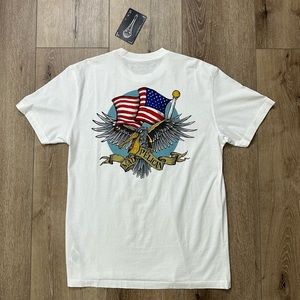 NWT MAD PELICAN Graphic Tee American Flag Men’s Medium T-Shirt